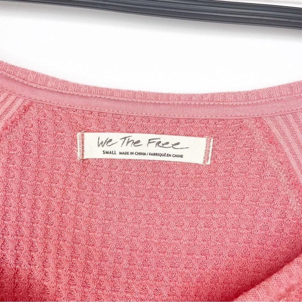 We The Free Santa Clara Oversized Coral Pink V-neck Size Small - Picture 2 of 5